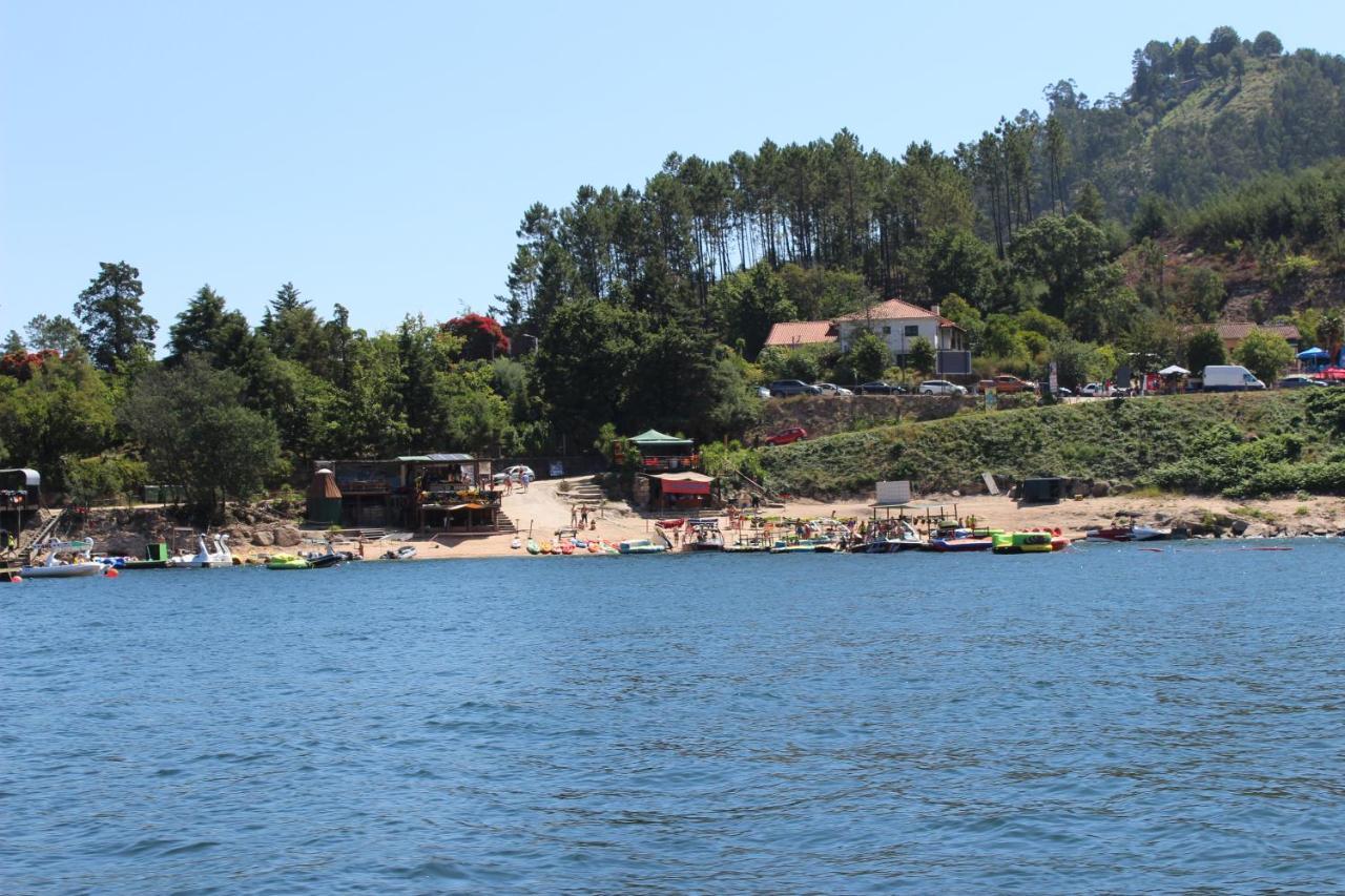 Casa De Casarelhos - Vistas Rio, Campo E Montanha - Lareira Appartement Geres Buitenkant foto