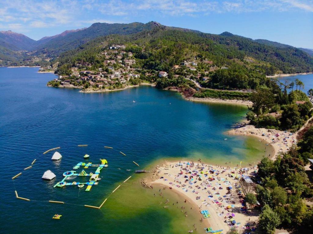 Casa De Casarelhos - Vistas Rio, Campo E Montanha - Lareira Appartement Geres Buitenkant foto