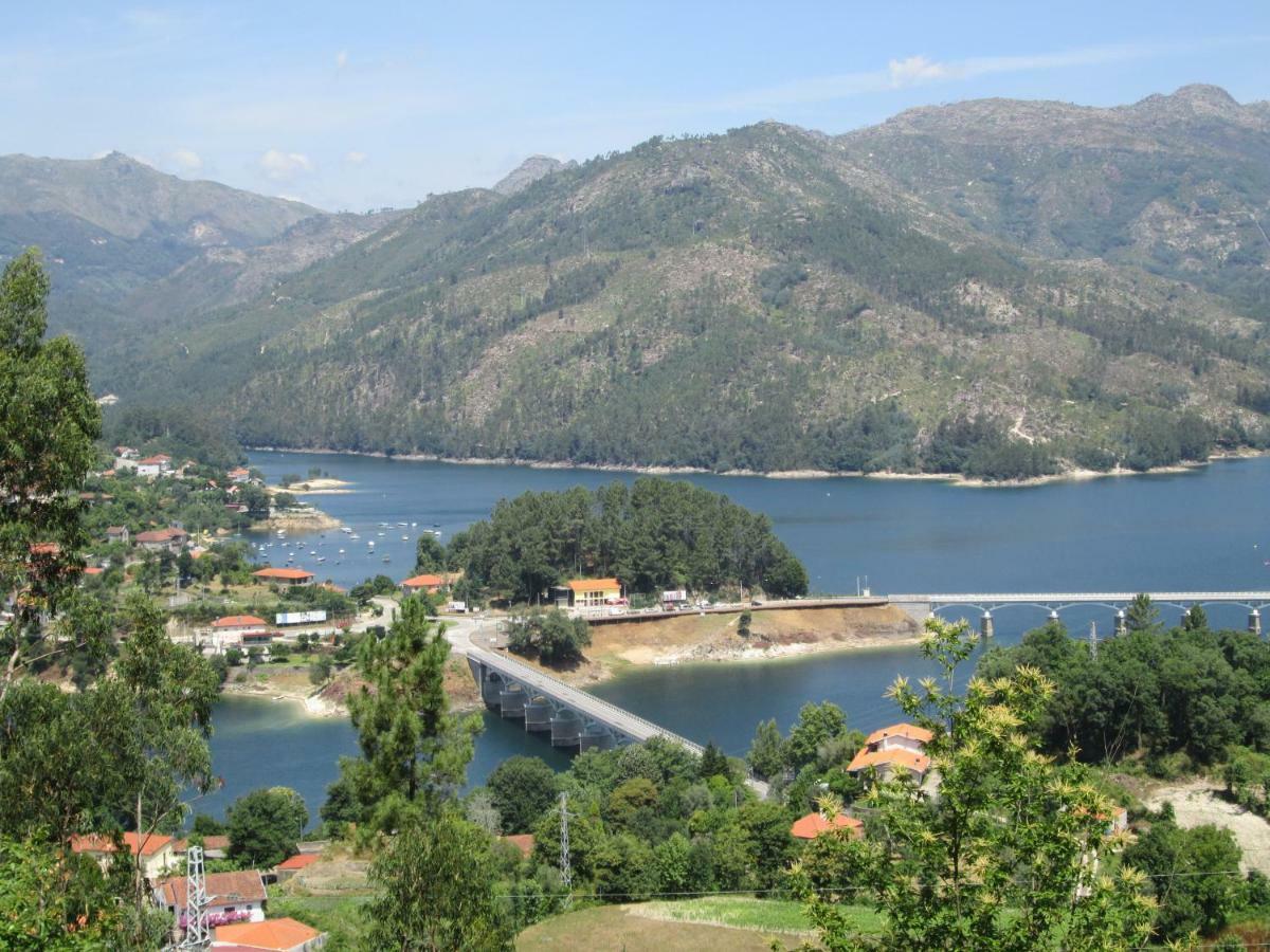 Casa De Casarelhos - Vistas Rio, Campo E Montanha - Lareira Appartement Geres Buitenkant foto